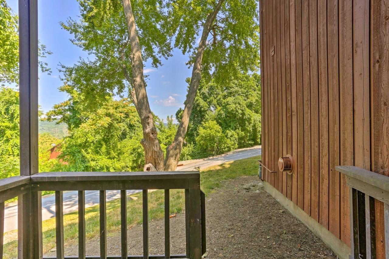 Sun-Lit Vernon Condo Less Than 2 Mi To Ski Resort! Extérieur photo