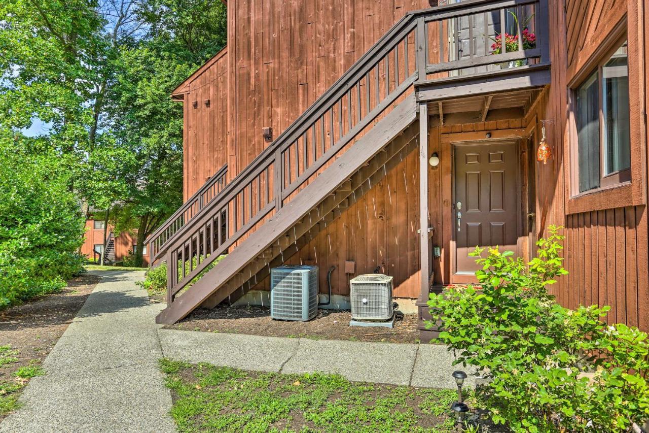 Sun-Lit Vernon Condo Less Than 2 Mi To Ski Resort! Extérieur photo